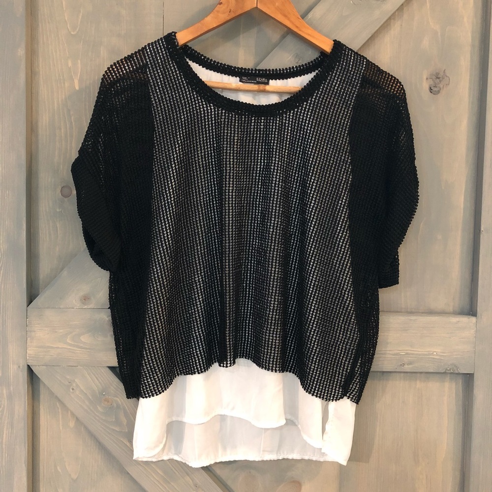 Zara women’s M black and white top